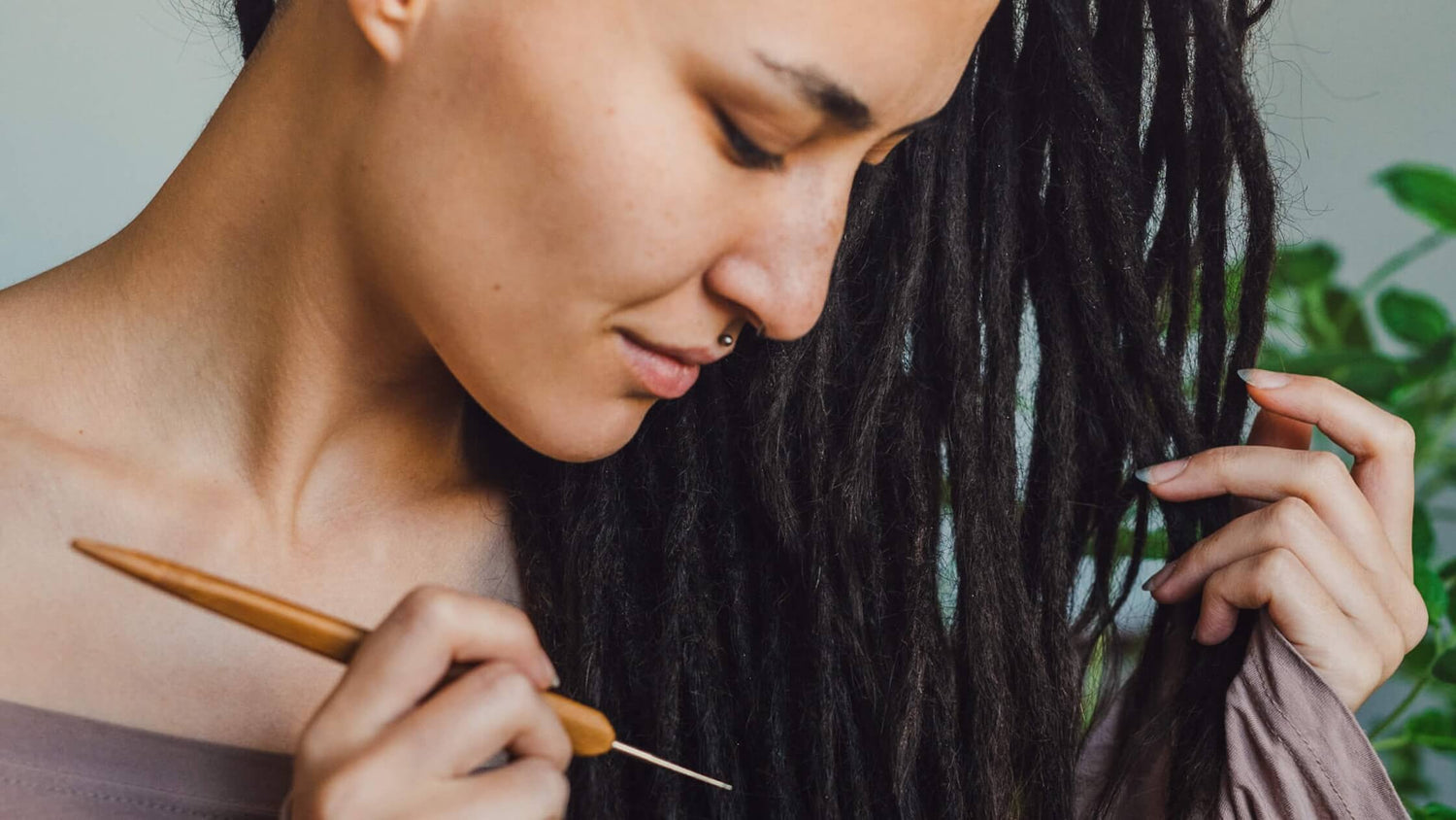Hvordan forbereder man sig til dreadlocks? (Ultimativ Guide)