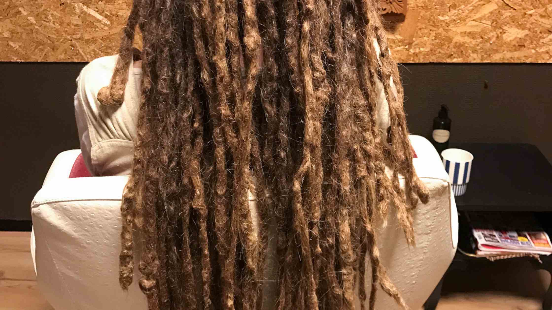 Hvad gør jeg ved bump og buler på min dreadlock?