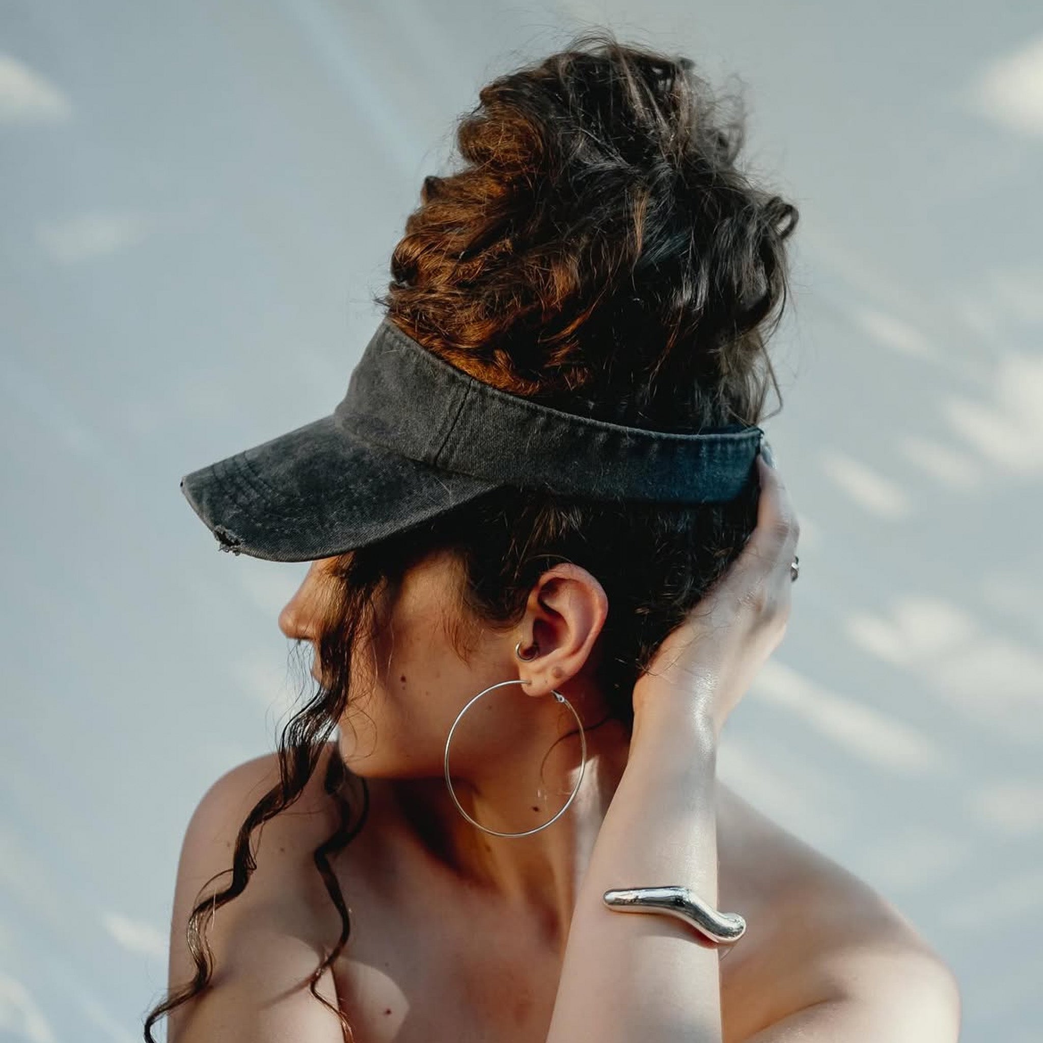 Dreadlock Sonnenblende aus Denim