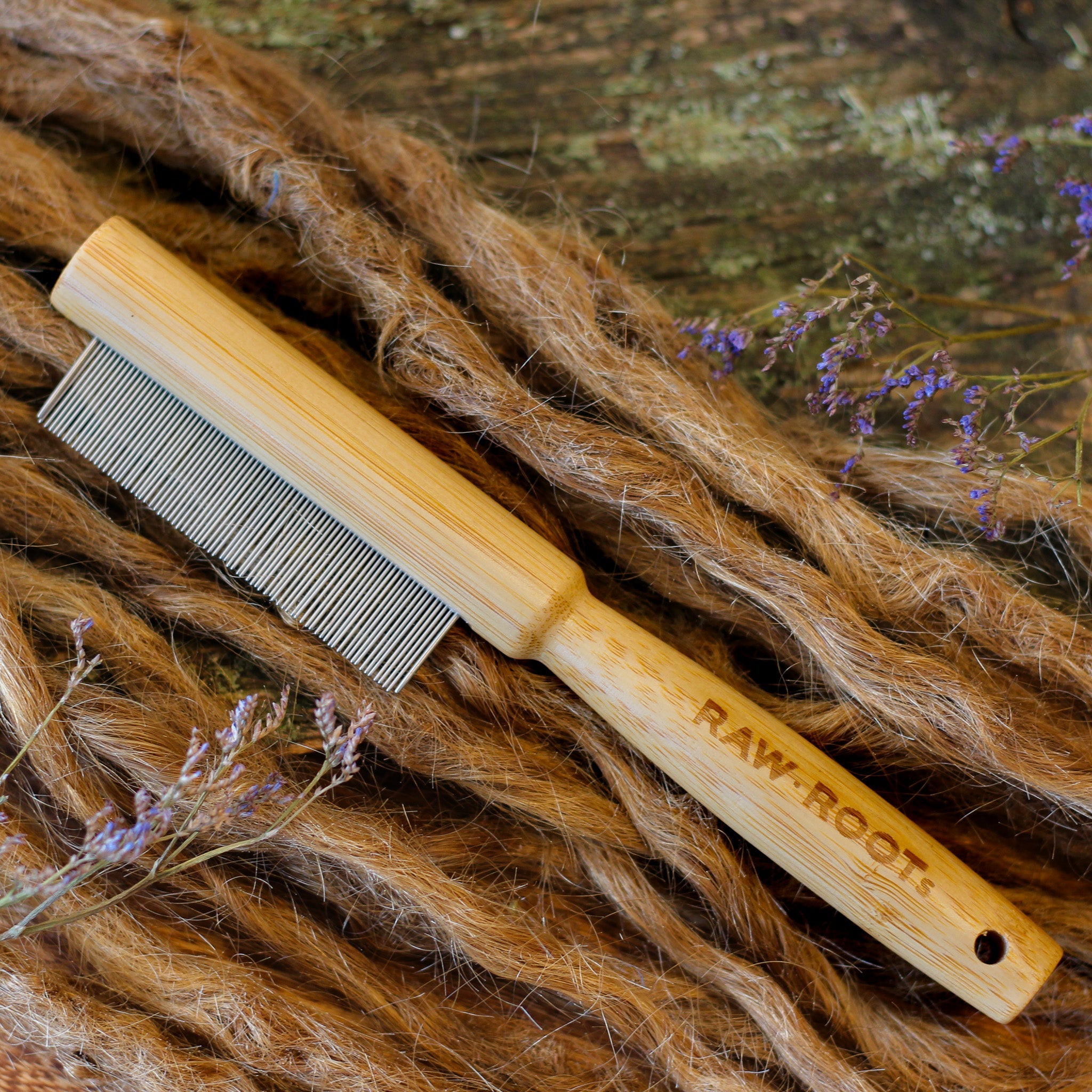 Feinzahniger Dreadlock-Kamm aus Bambus