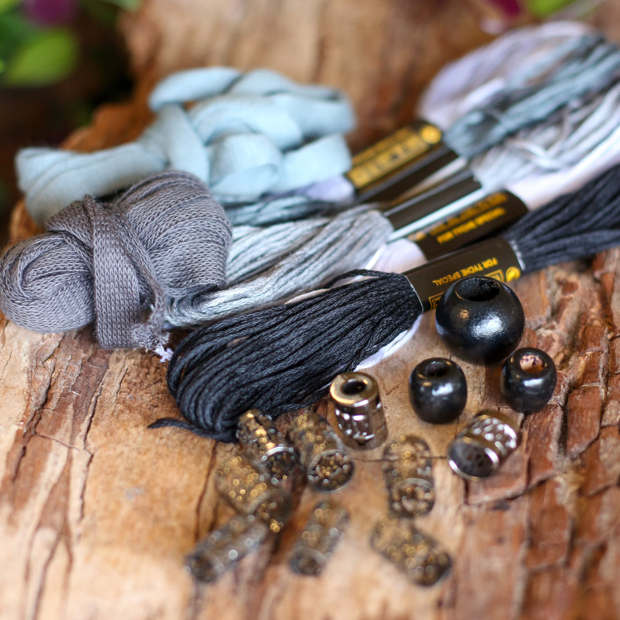 Dread Decoration Set