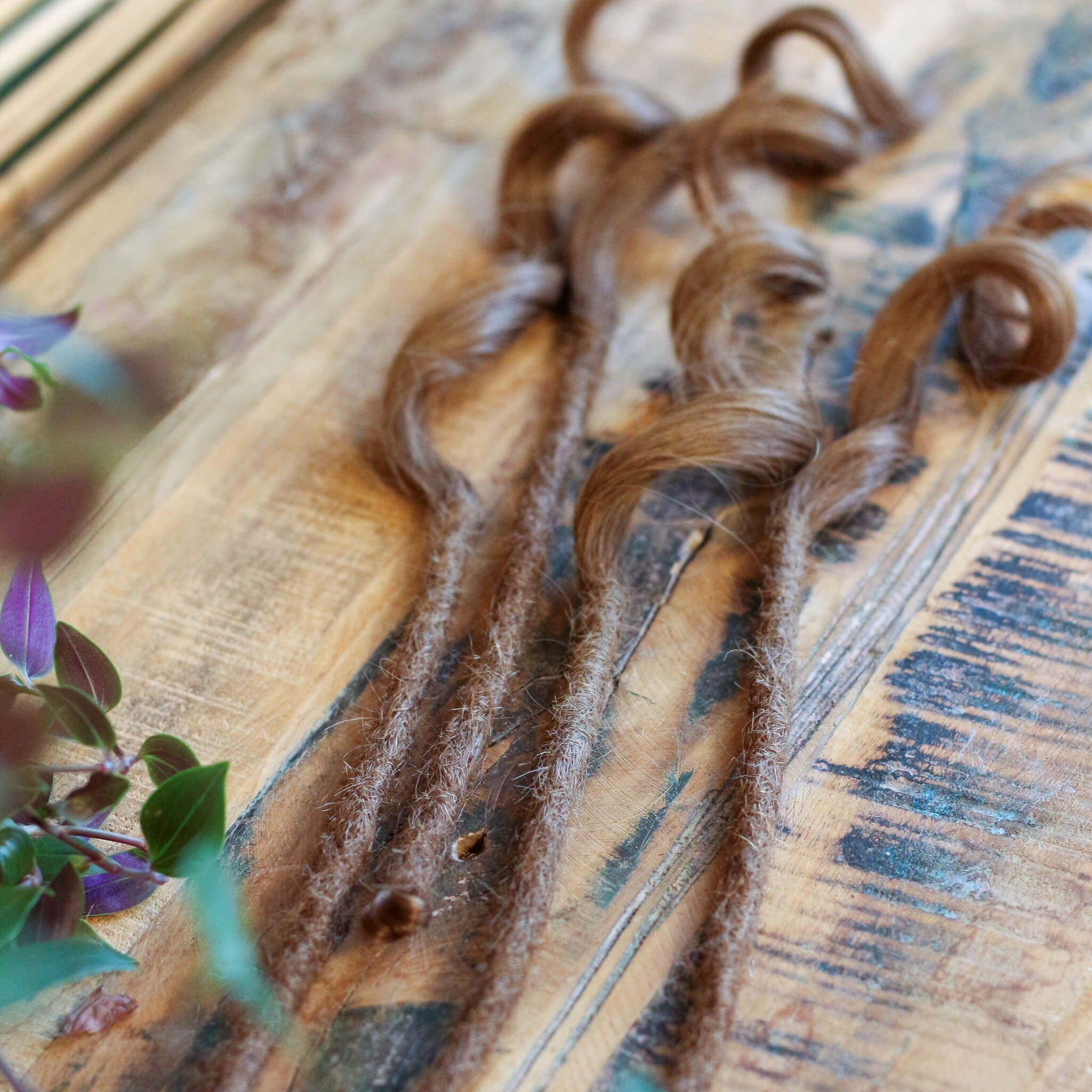 Single Ended (SE) Long End Dreadlocks - Mørkeblond