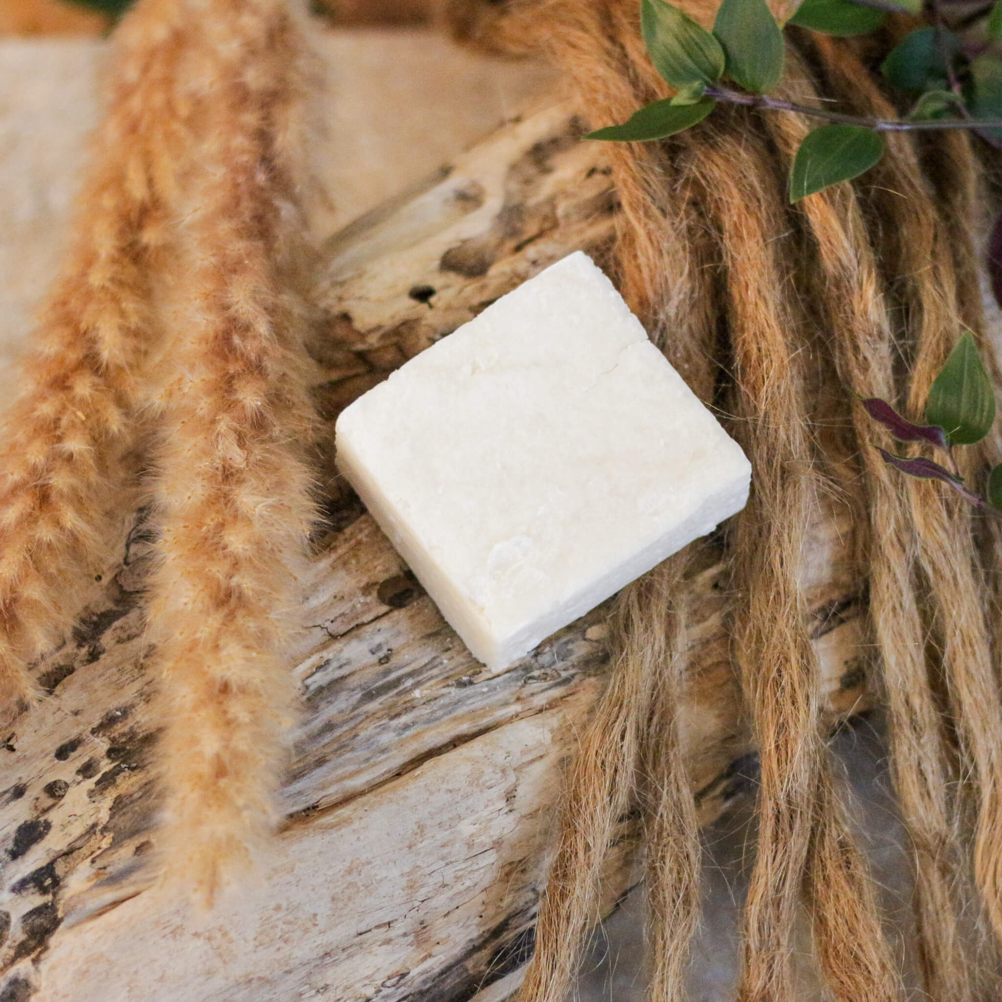Velvet Bloom - Hydrating Dreadlock Shampoo Bar