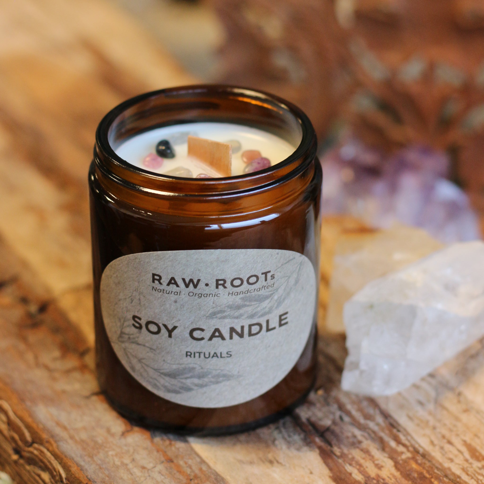 Large soy candle with crystals - Rituals